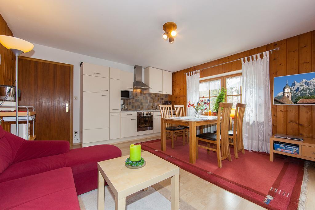 Ferienhaus Beim Veitele Apartment Mittenwald Ngoại thất bức ảnh